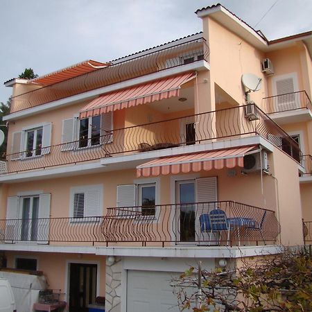 Apartments Melita Цриквеница Экстерьер фото
