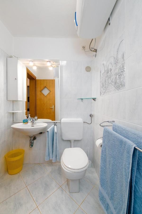 Apartments Melita Цриквеница Экстерьер фото