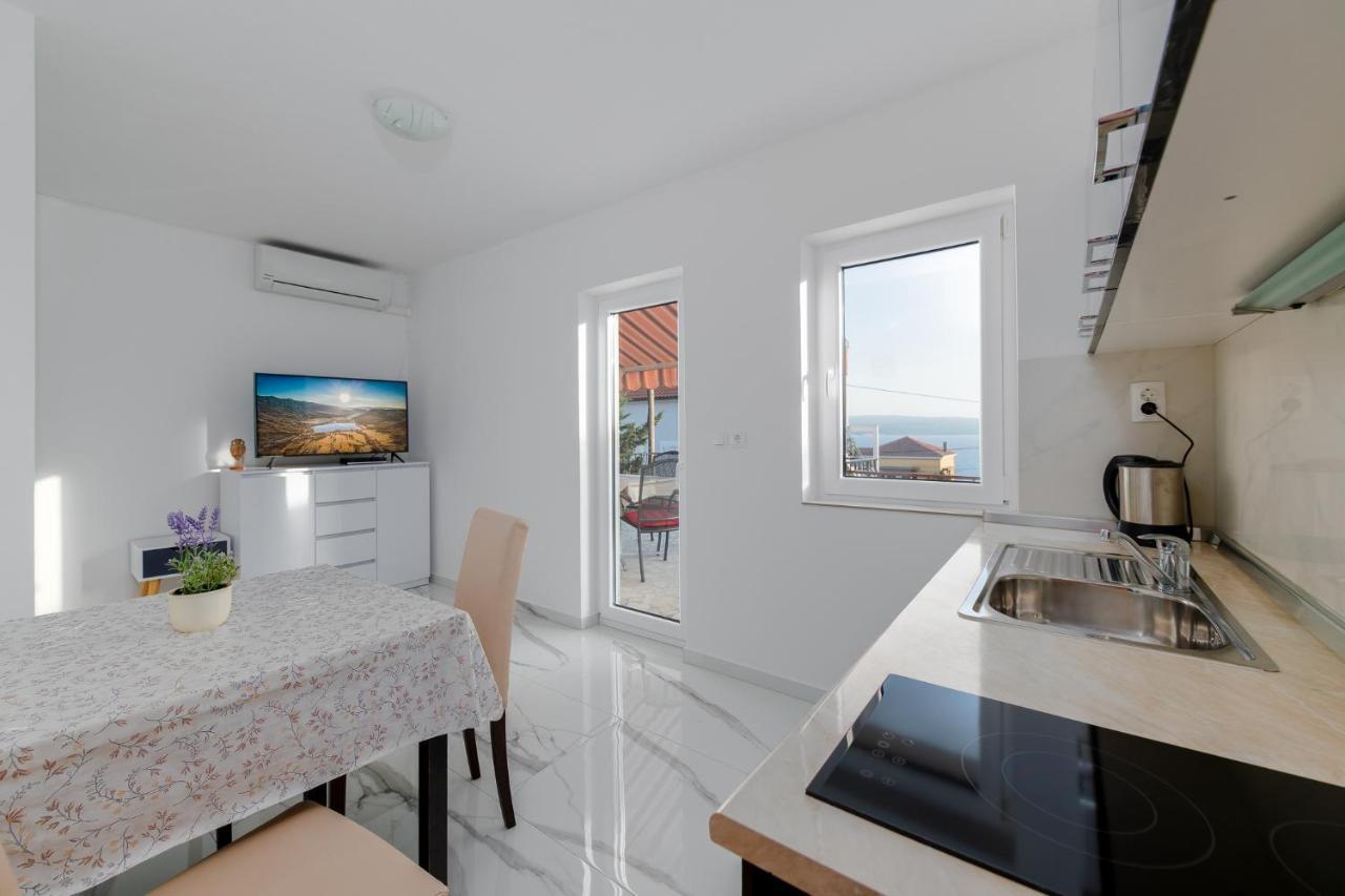 Apartments Melita Цриквеница Экстерьер фото