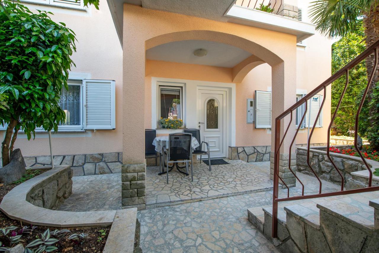 Apartments Melita Цриквеница Экстерьер фото