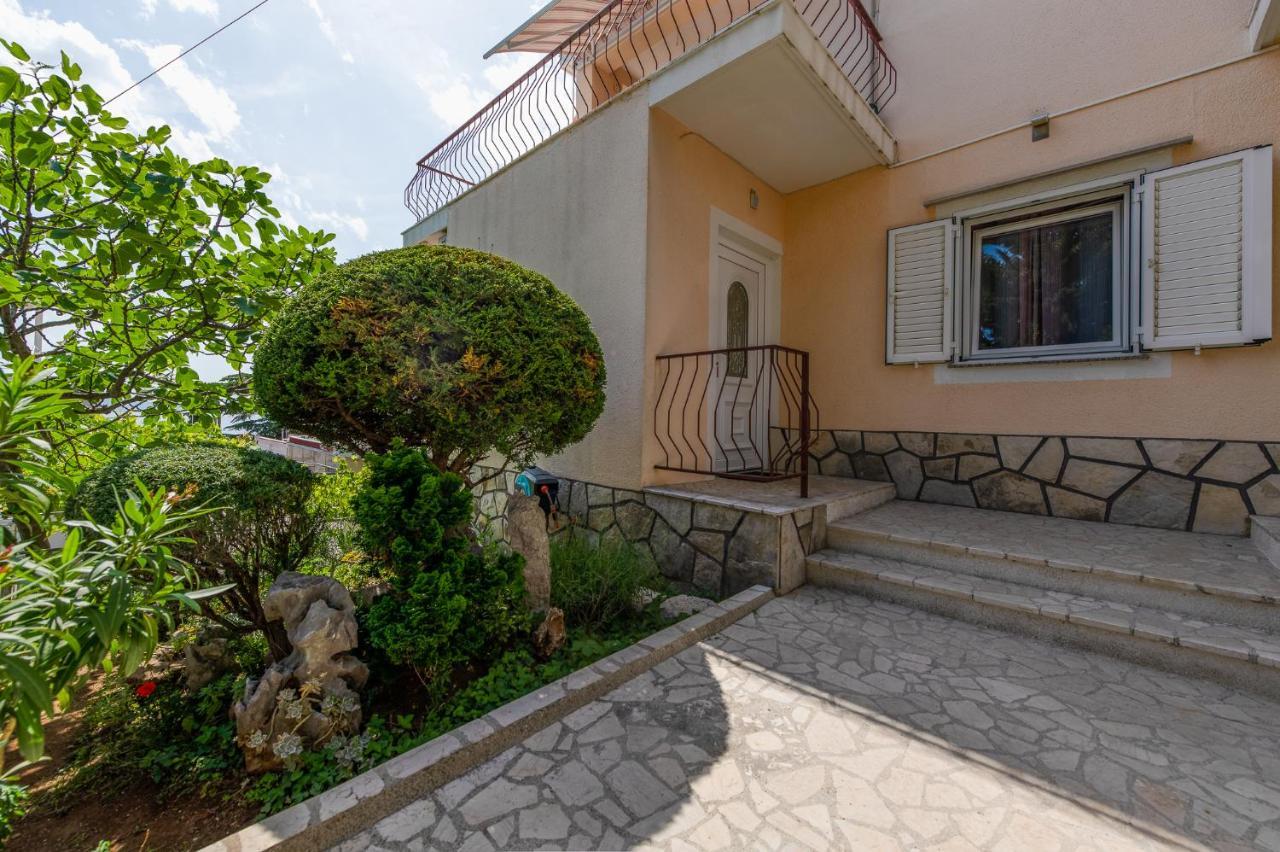 Apartments Melita Цриквеница Экстерьер фото