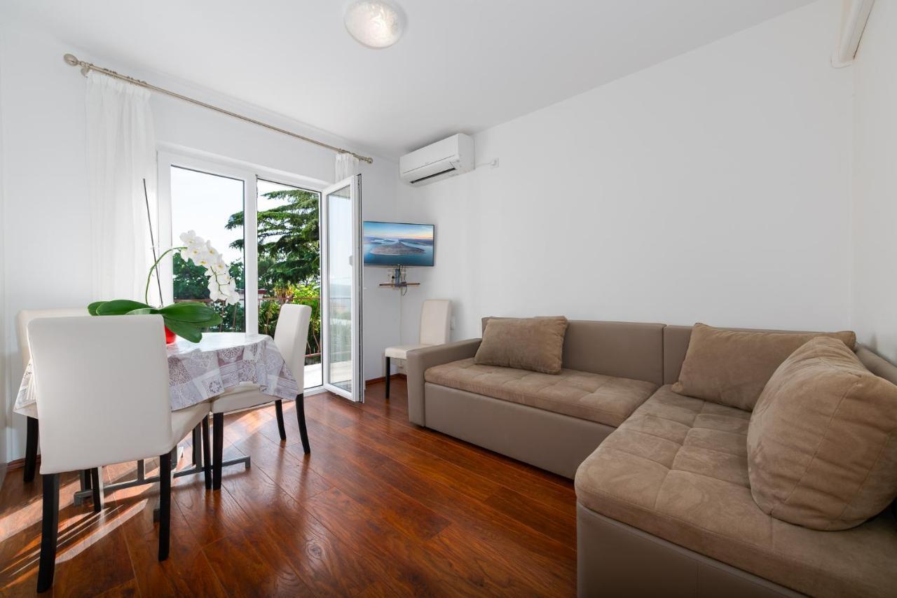 Apartments Melita Цриквеница Экстерьер фото