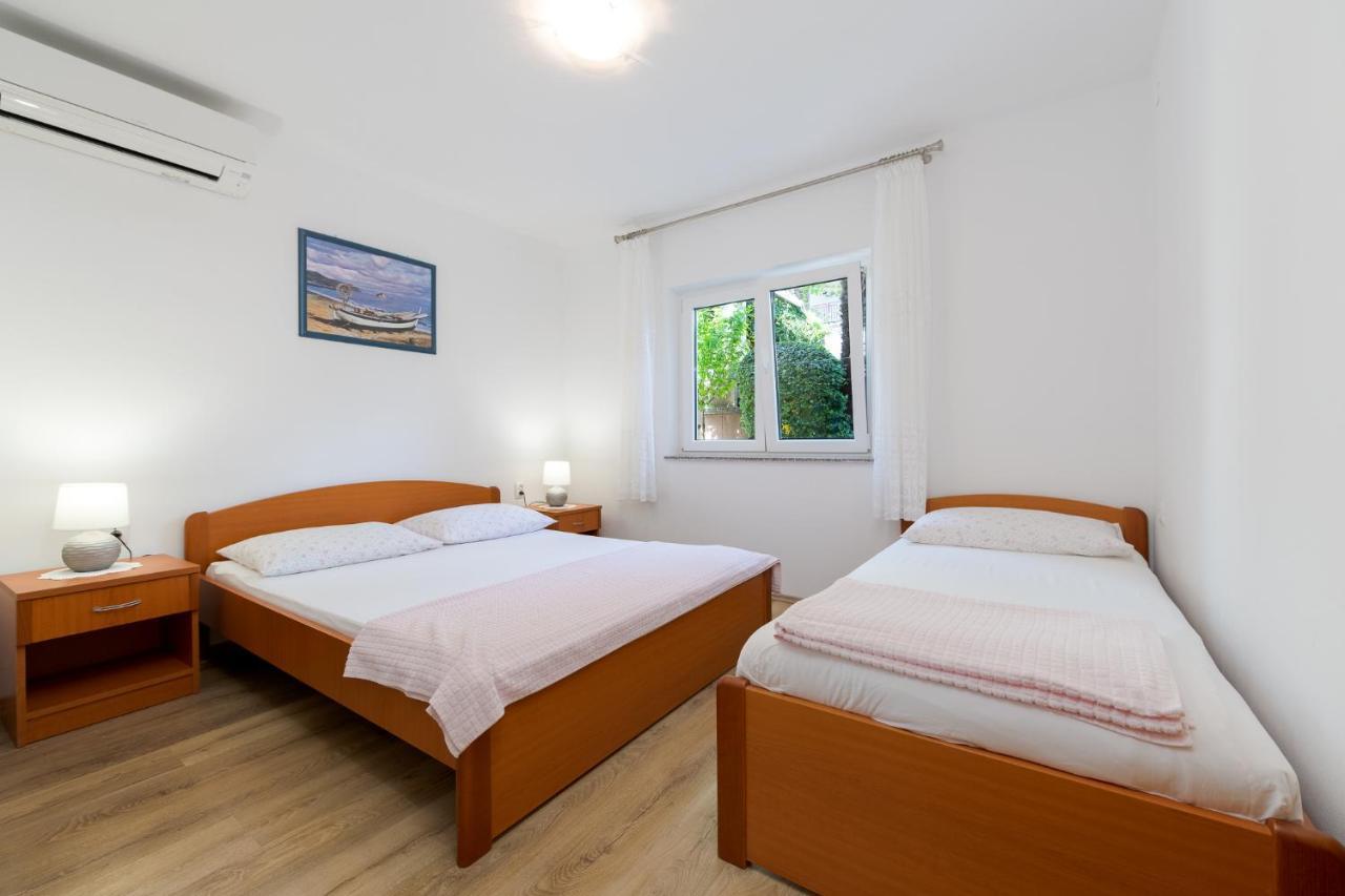 Apartments Melita Цриквеница Экстерьер фото