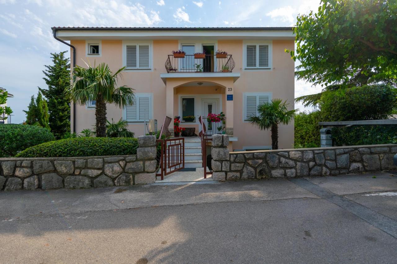 Apartments Melita Цриквеница Экстерьер фото